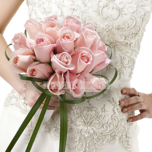 Wedding bouquet of cream roses "Arina"