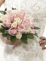 Wedding bouquet of mixed roses and ruskus "Aureole"
