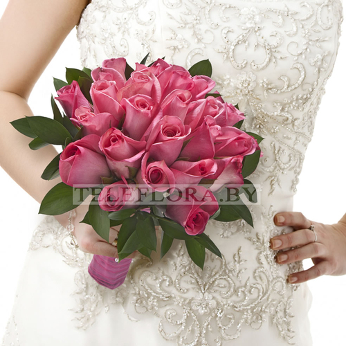 Wedding bouquet Pink Roses& Ruscus "Romance"