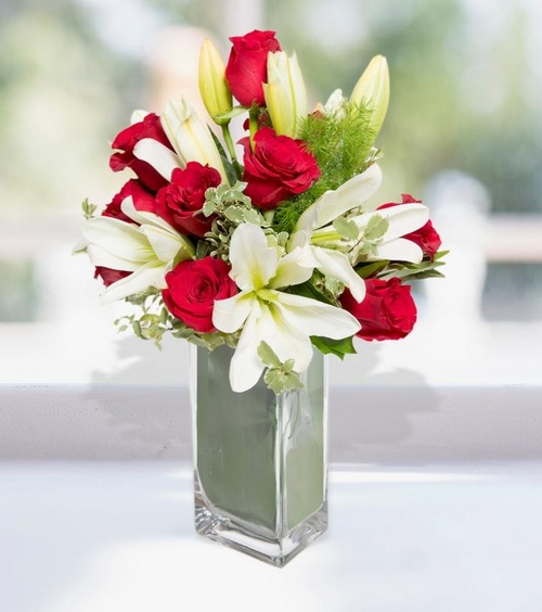White lilies and red roses